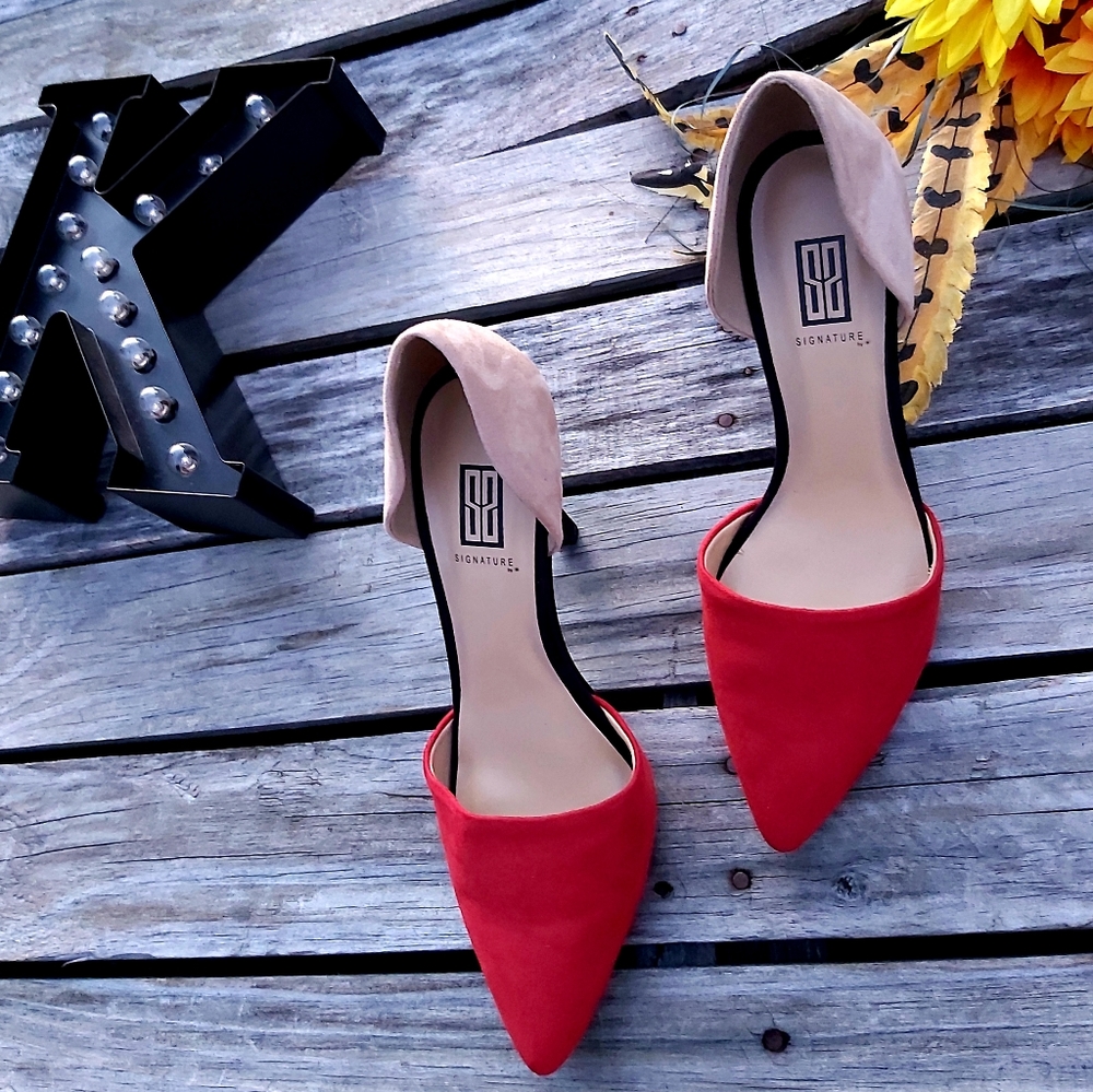 Signature Heels 👠 - Picture 7 of 7